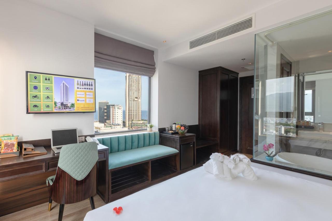 Cordial Grand Hotel Da Nang Beach - Infinity Rooftop Pool Zewnętrze zdjęcie